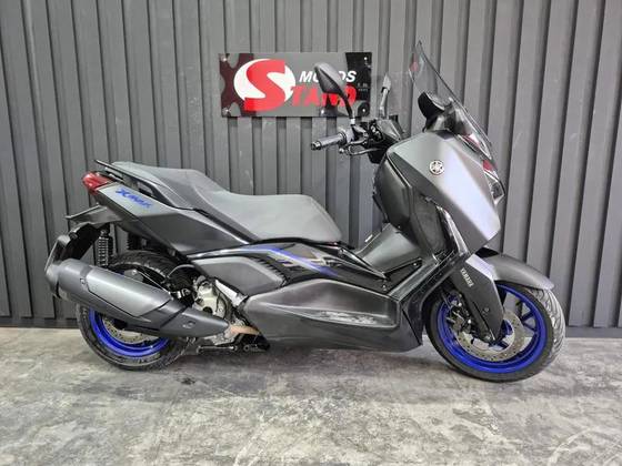 YAMAHA XMAX 300 CONNECTED ABS YAMAHA XMAX 300 CONNECTED ABS